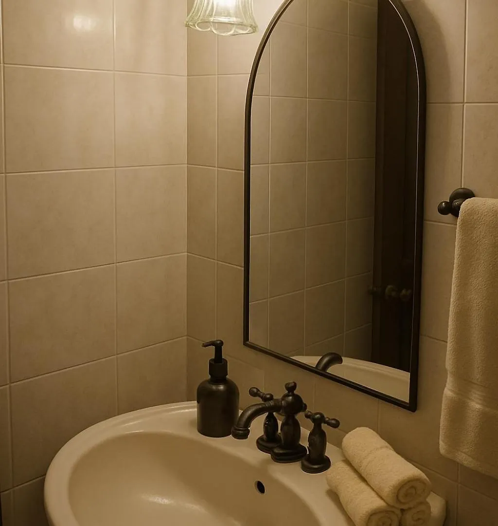 El Oasis Hotel 아구아다
